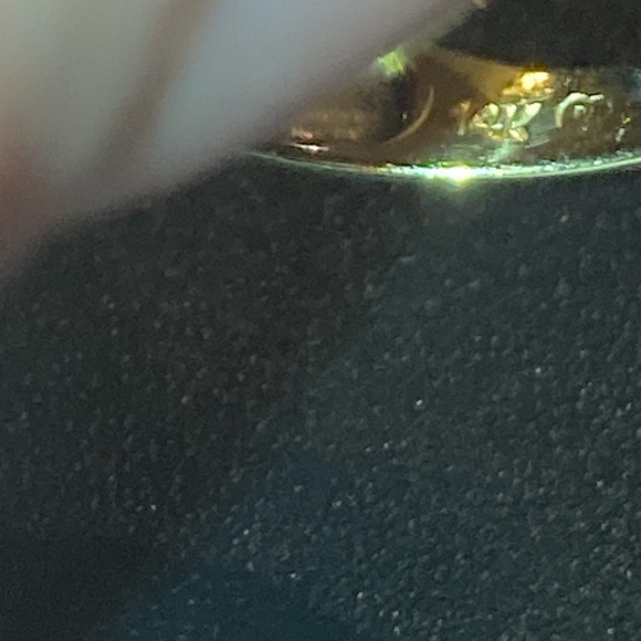 Elegant sapphire Diamond and 14k Gold Ring - Picture 3 of 5